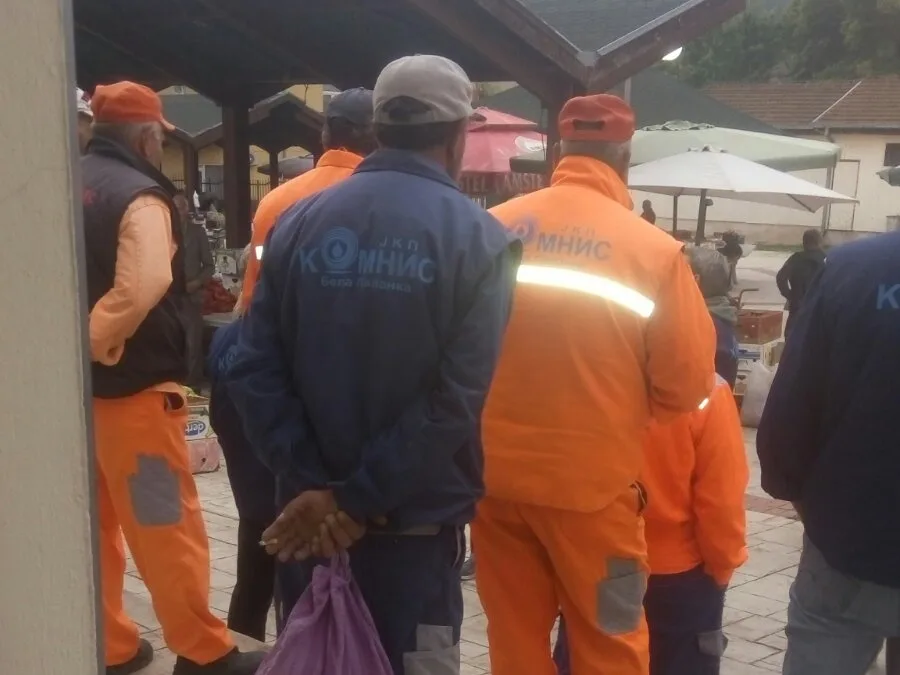 Komunalno preduzeće iz Bele Palanke sve bliže stečaju, radnici najavljuju žalbu 10 radnici foto lj f