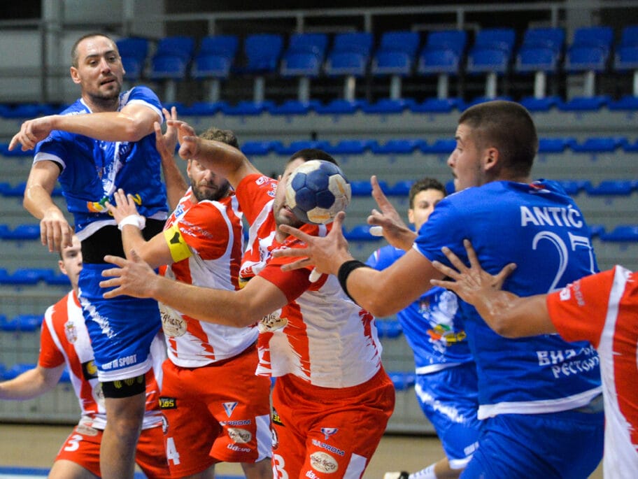 aca stojanovic i antic rk zeleznicar nis 3 oktobar 2020 foto jv vanja keser