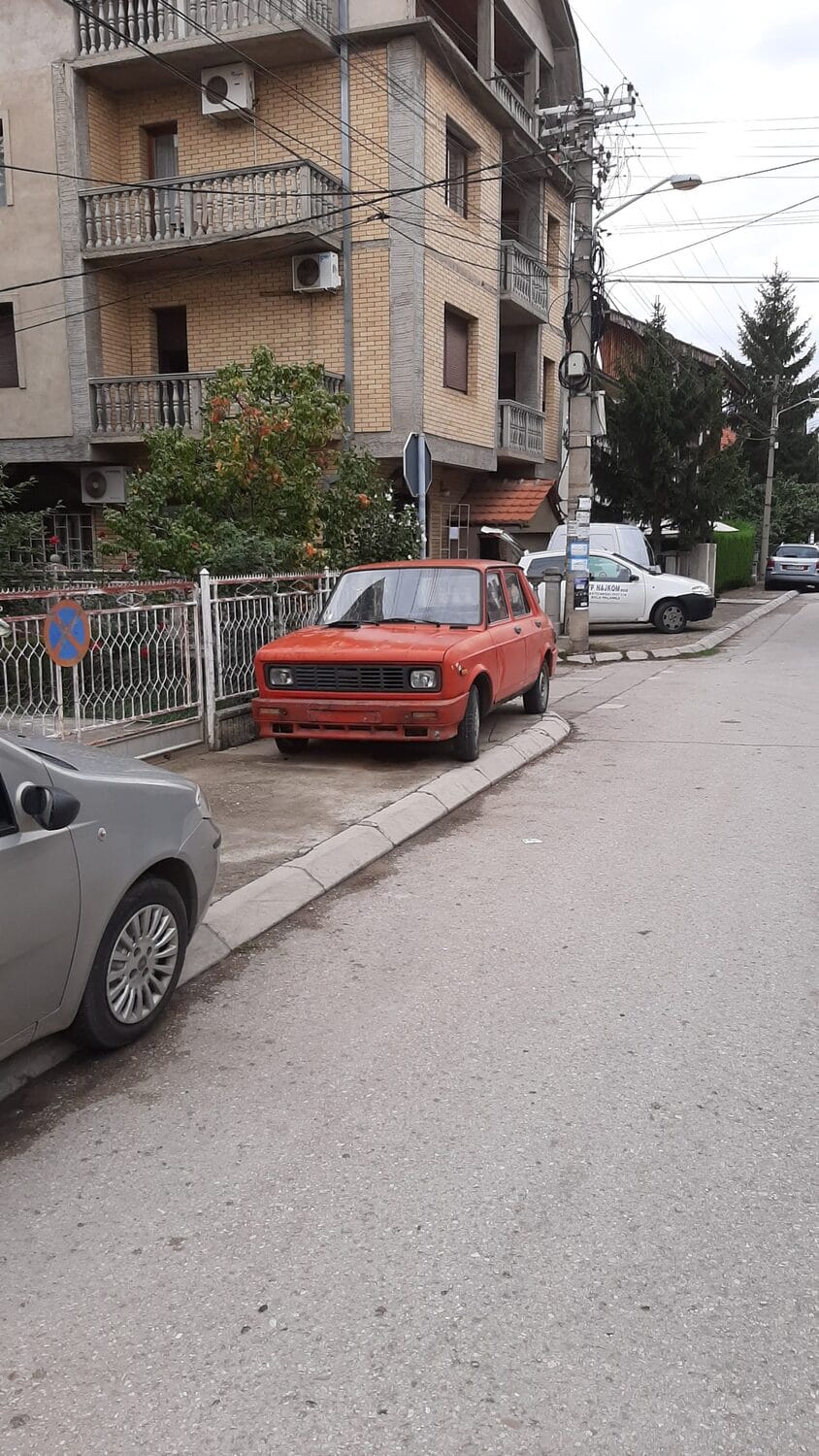 Napuštena kola Južnomoravskih brigada