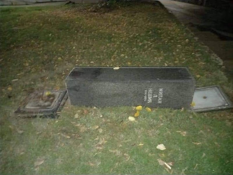 Nesic Milan Vlasotince 2 srusen spomenik