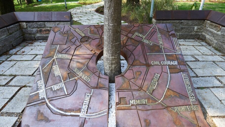 115017468 parkpravednika2