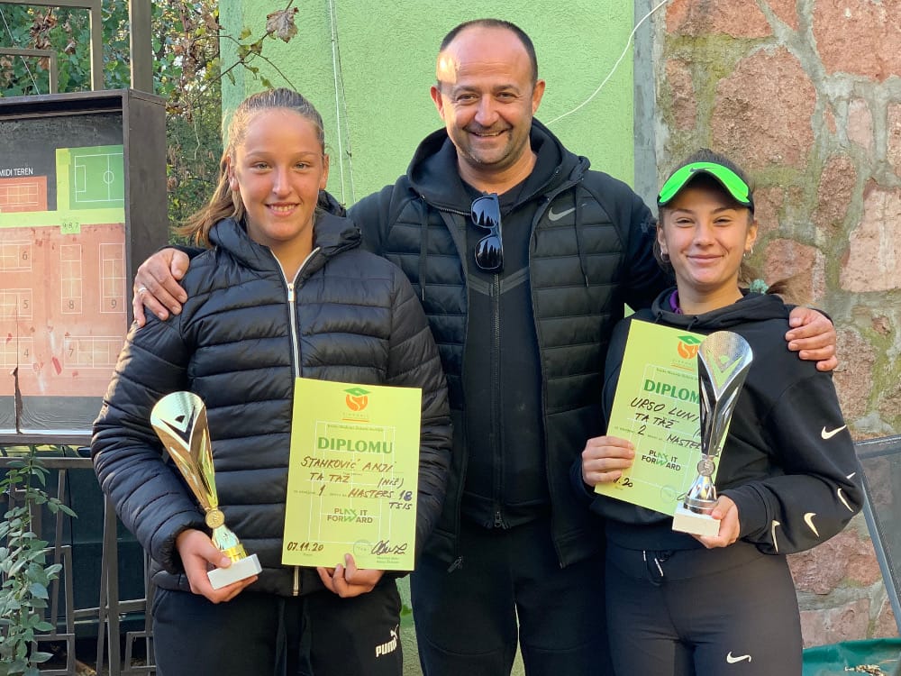 Mladi teniseri TAŽ-a pobedili u svim kategorijama na završnom mastersu istočne Srbije 1 Anja Nikola i Luna nov 2020
