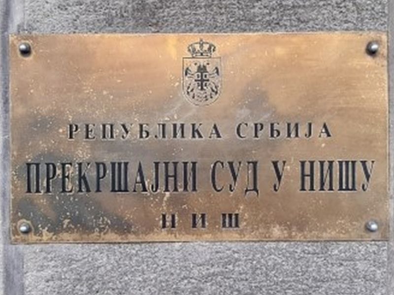 prekrsajni sud nis tabla