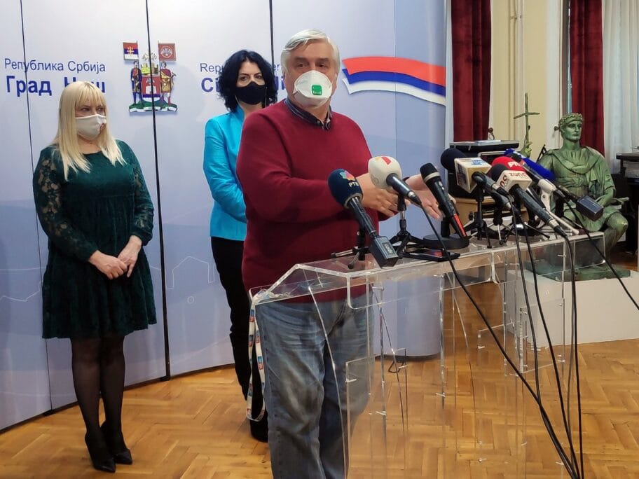 Proglašena vanredna situacija u Nišu do 1. decembra, 3 škole prelaze na onlajn nastavu 11 Tiodorovic stab foto JV