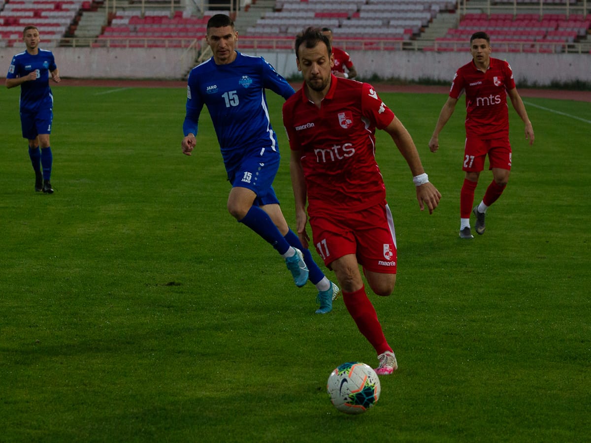 Nakon pauze fudbaleri Radničkog igraju u Inđiji 1 petar djurickovic fk radnicki nis foto jv vanja keser