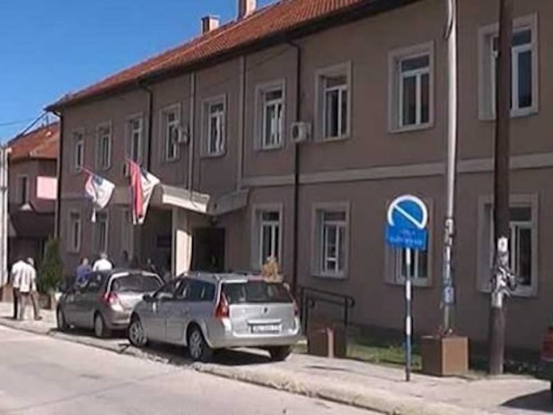 Uvedena vanredna situacija u Trgovištu 17 n
