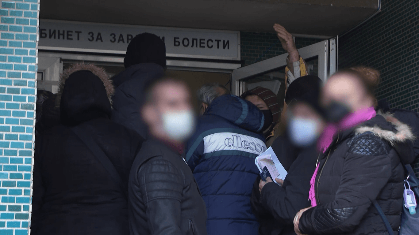 Guzva_ambulanta_Skoplje_360stepeni