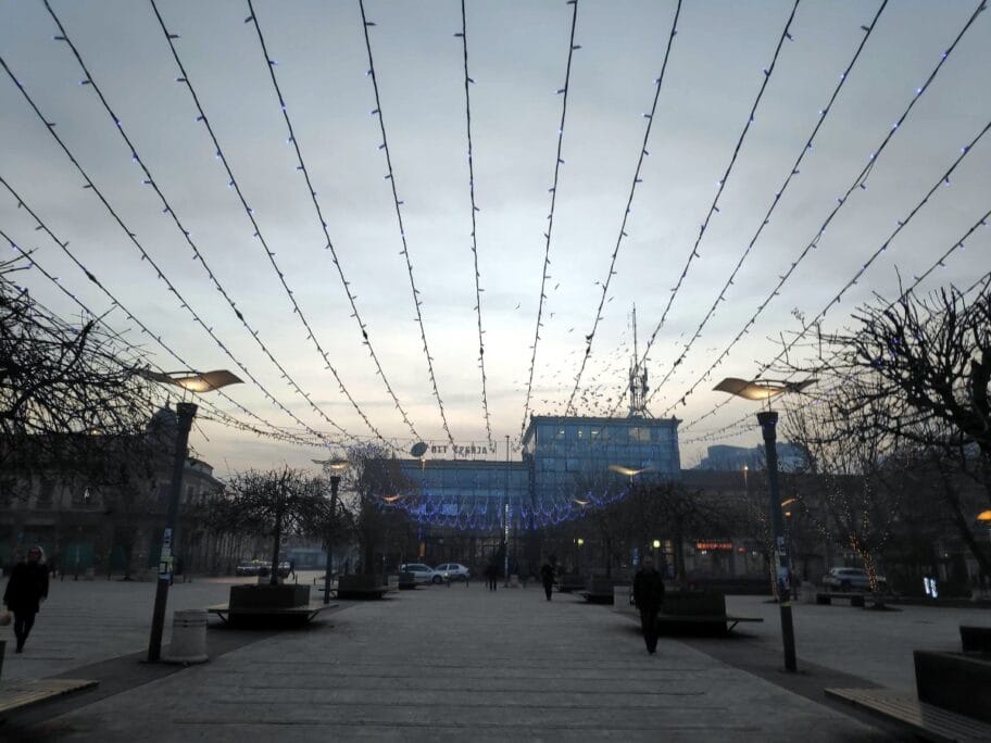 Pirot novogodisnja dekoracija 2020 1 foto JV Lj Filipov