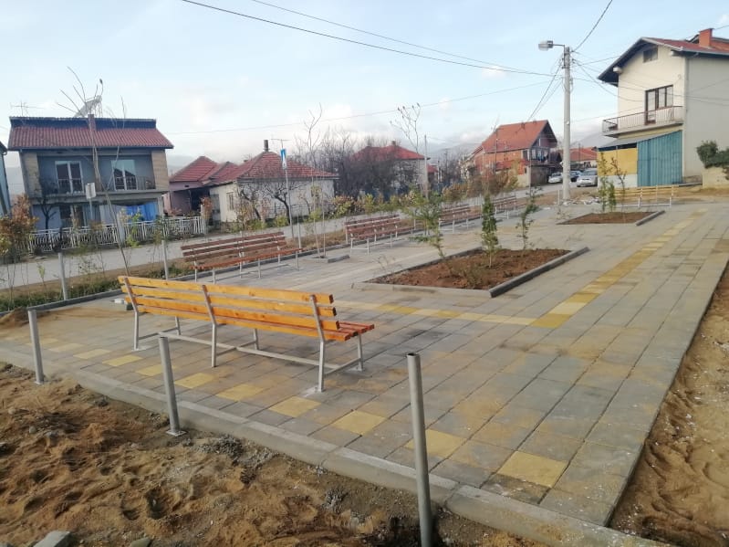 Meštani Neradovca kod Vranja nastavili uređenje svog sela i napravili parkić 1 IMG 20201205 151332