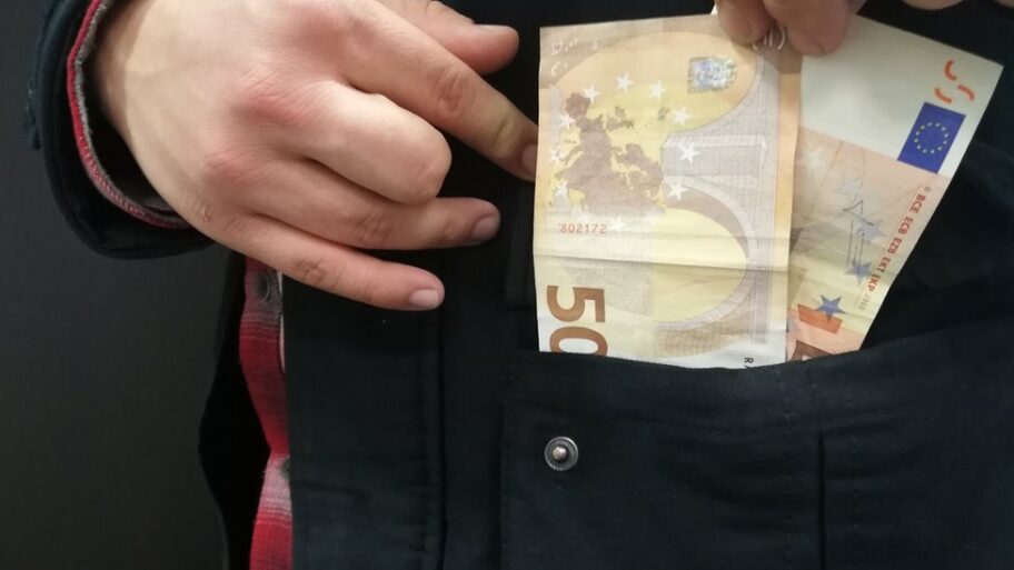 104738761 img 20181211 163716