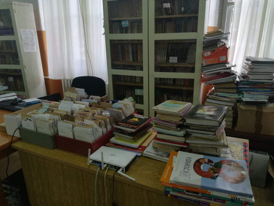 Biblioteka 7 ilustracija foto Ljubica Jocic