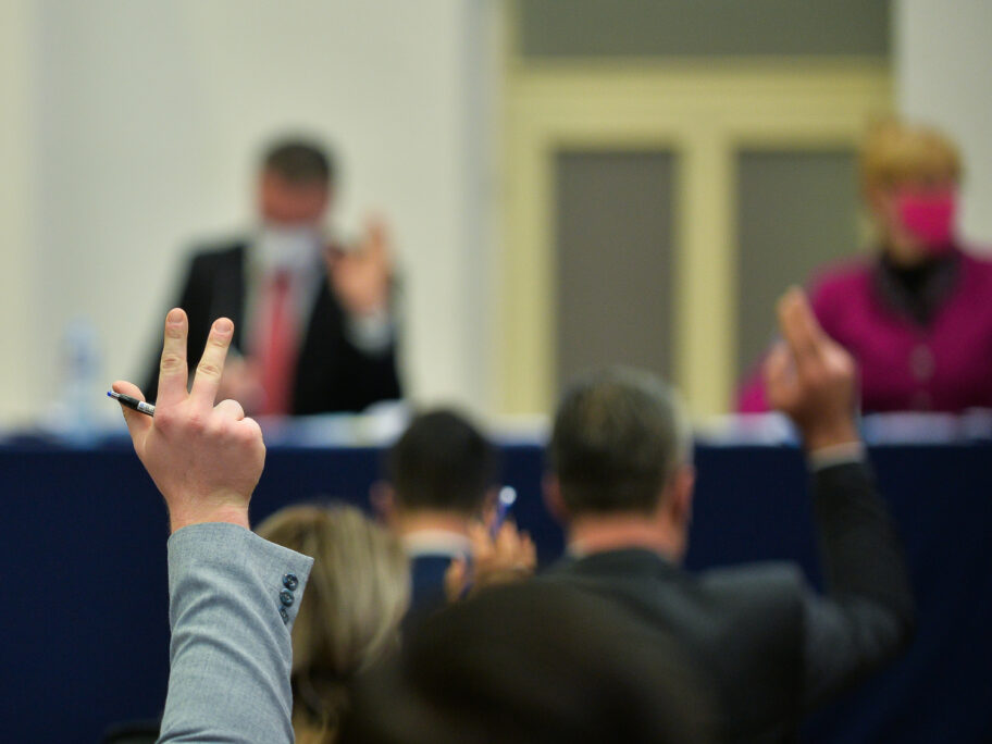 Usvojen budžet Niša za 2021. godinu - opozicija protiv, vlast optimistična 11 VAK 2654