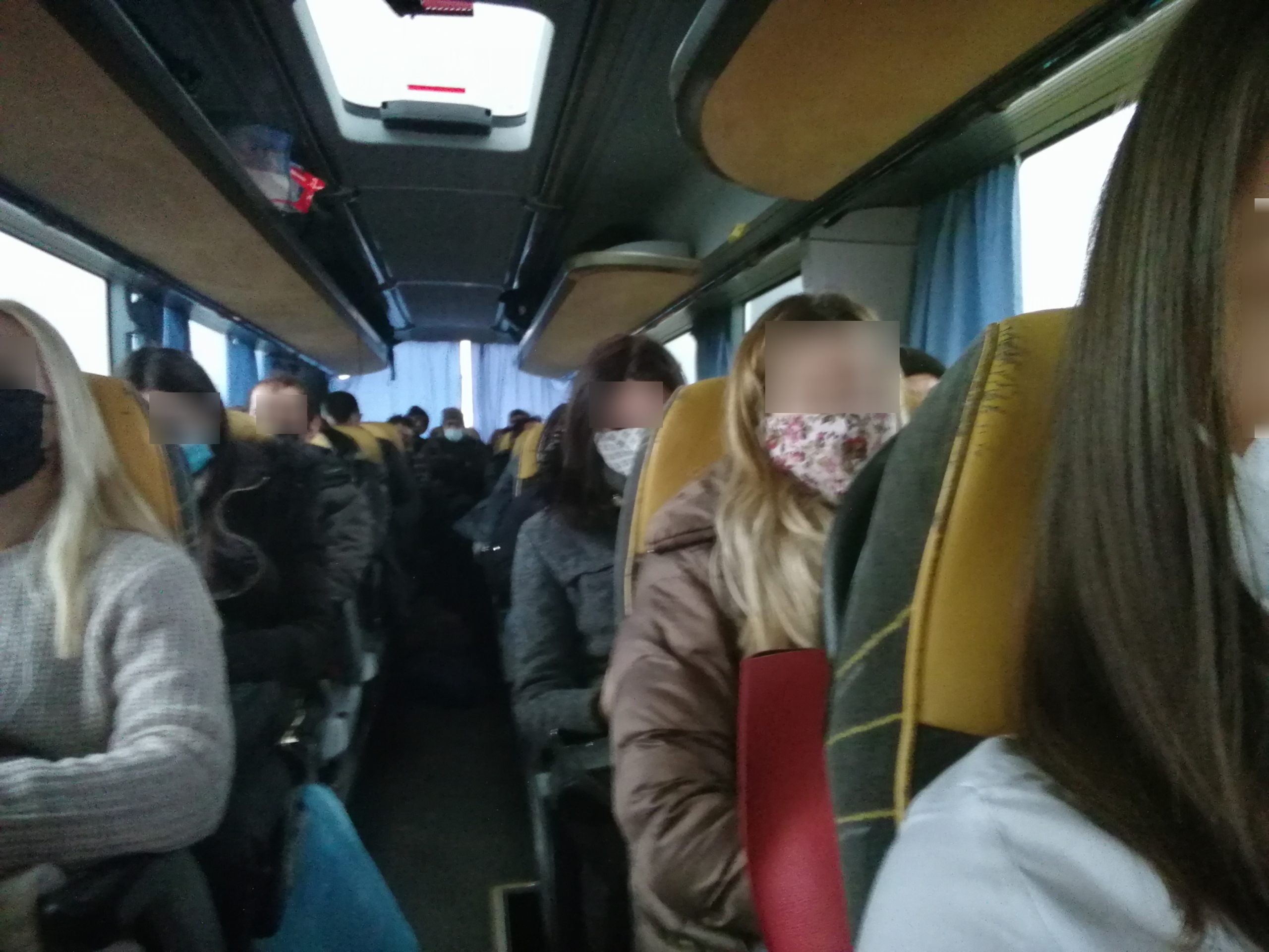 Građani i “Niš ekspres” različito o sedenju na međumesnim linijama, nadležni ne pojašnjavaju mere 1 IMG 20201214 092604 1 scaled