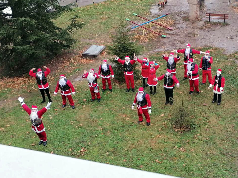 Bajkeri iz Niša humani i u epidemiji - donirali paketiće deci na onkologiji i u specijalnoj školi 5 Humanitarna akcija bajkeri foto Road Guardian