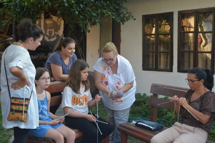 skola3 foto kraljicin vez