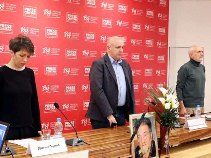 "Doder je novinarstvo razumeo ne samo kao borbu za istinu, nego i borbu za sve nas" 12 Komemoracija Doder foto UNS