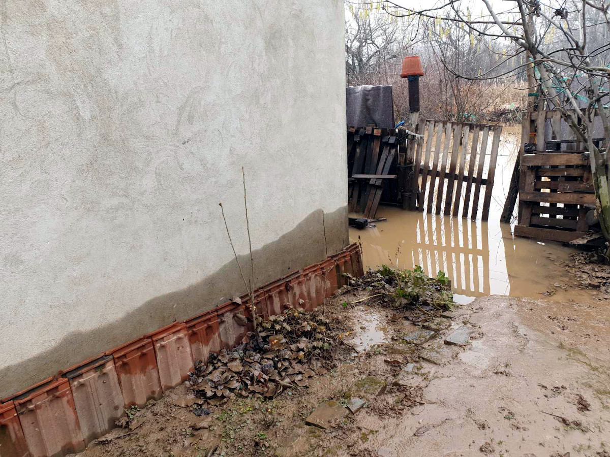 Poplavljena kuća Ledena stena2; foto: čitalac