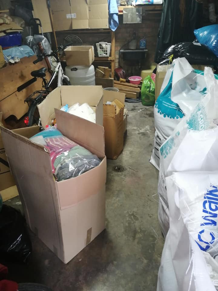 garaža humanitarna pomoć