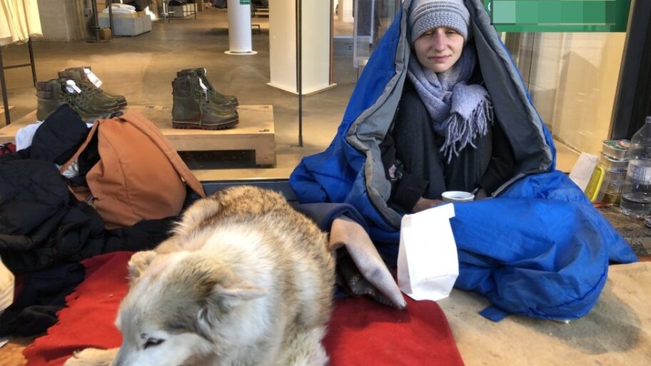 Korona virus, Italija, siromaštvo i beskućnici: „Ne sećam se kada sam poslednji put oprala kosu" 6 116727822 beskucnici3