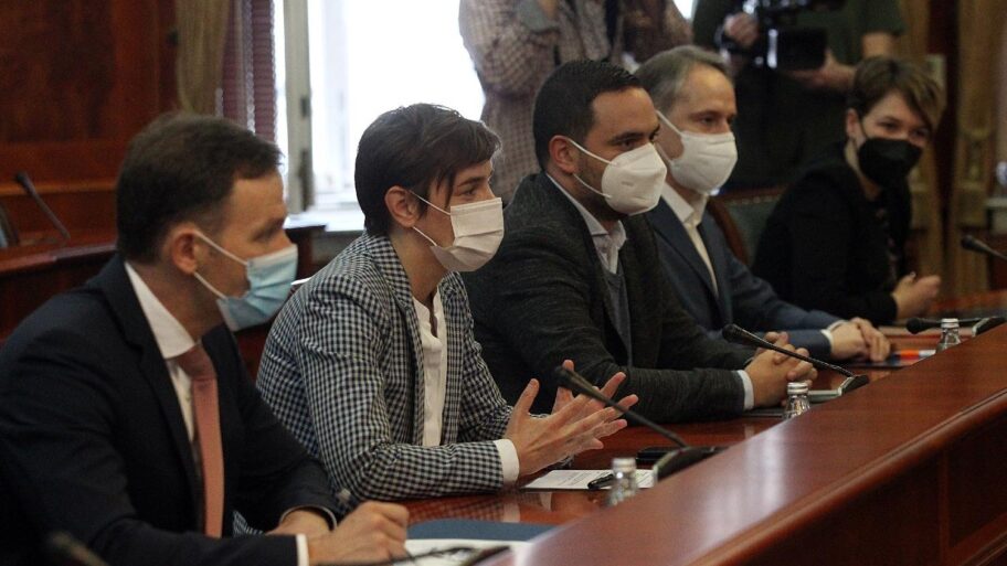 Frilenseri, porez i protesti: Bez dogovora - radnici na internetu odbili predlog Vlade Srbije 8 116833644 f ana004 1813 b