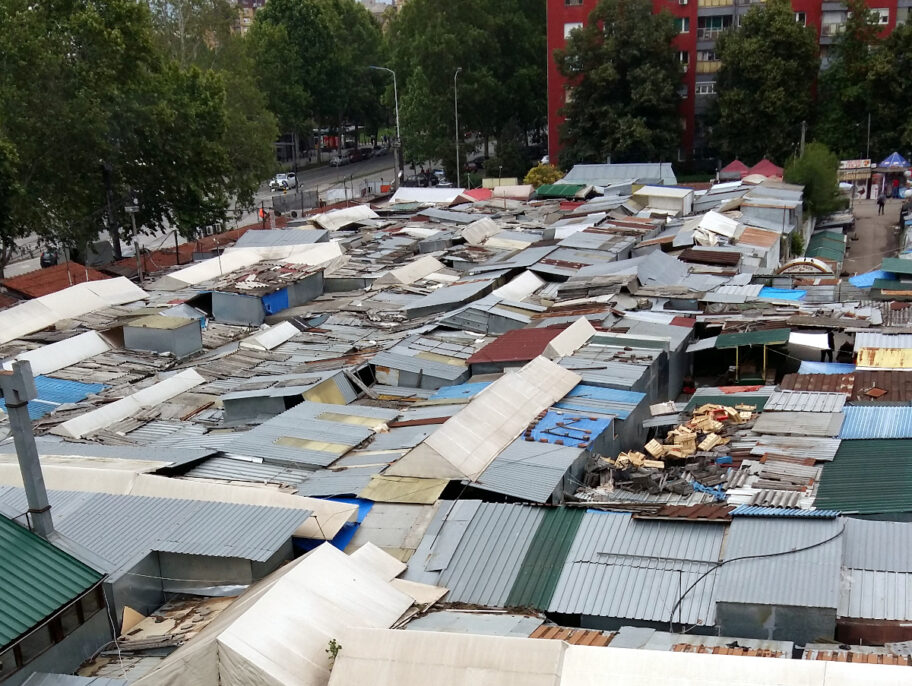 Nadstresnice pijaca Bulevar foto citalac Prijavi problem