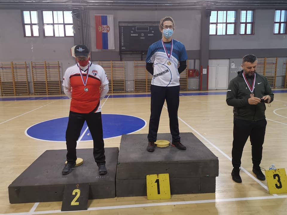 Seniori ol medalje