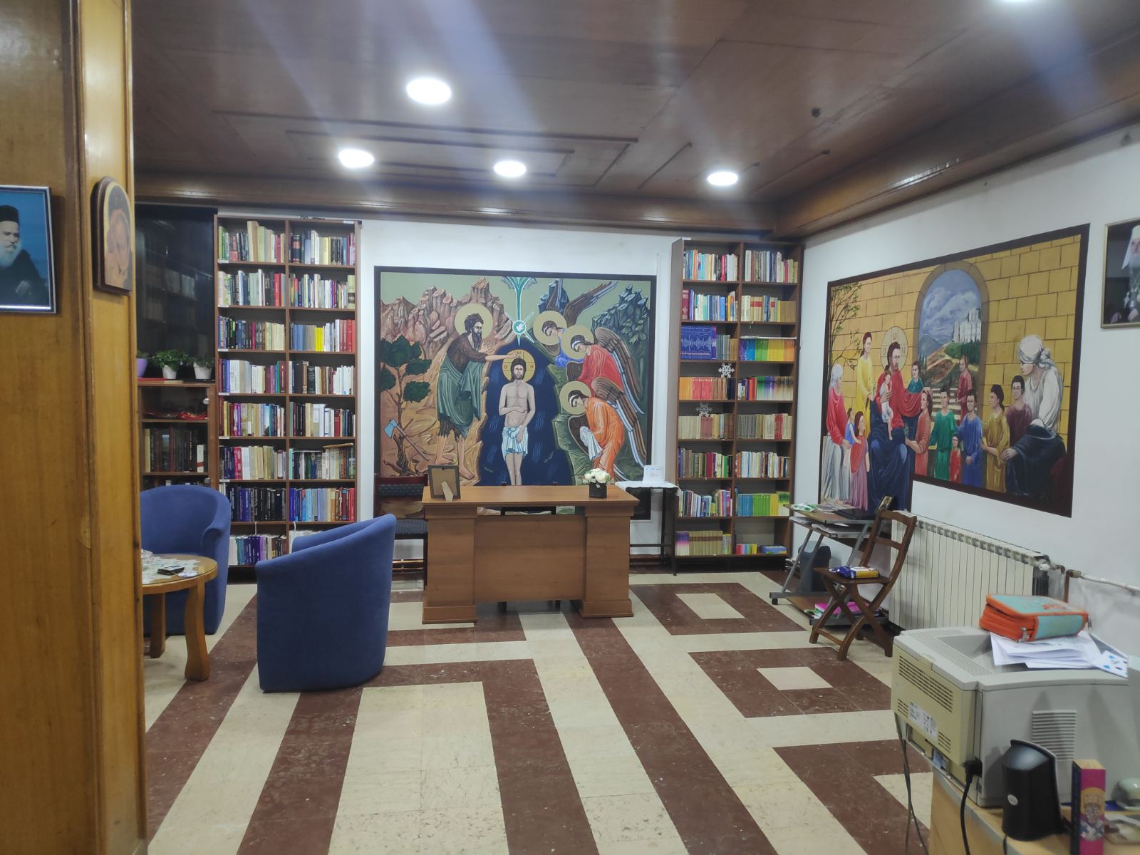biblioteka-crkvena-foto-hramhristavaskrsenja (2)