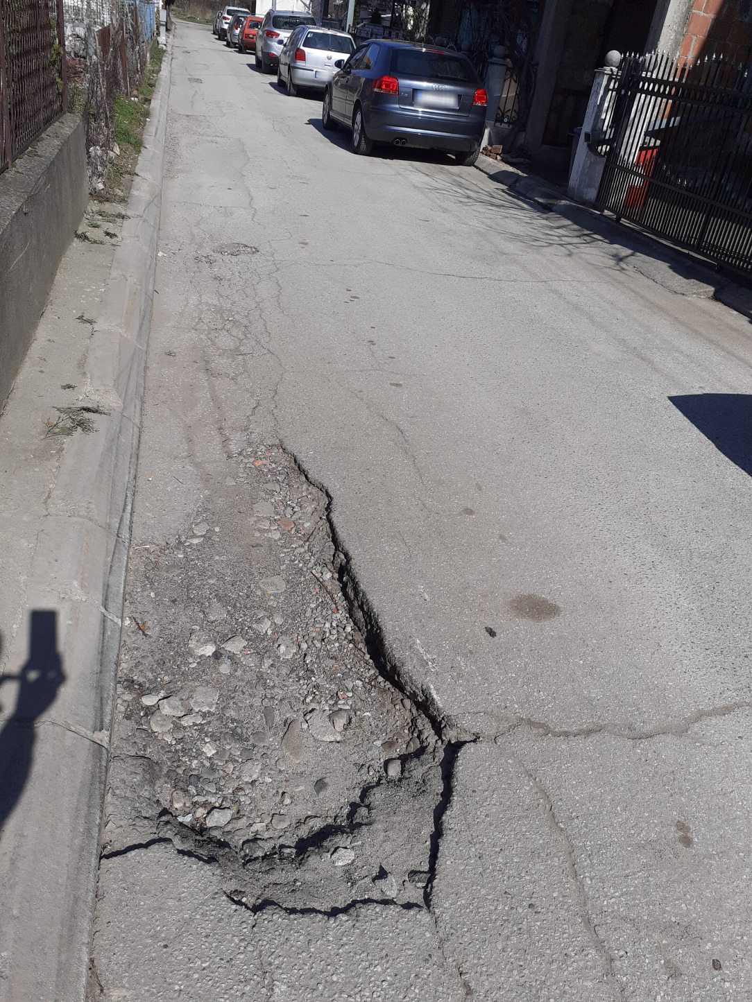 rupa Vukmanovska ulica foto citalac