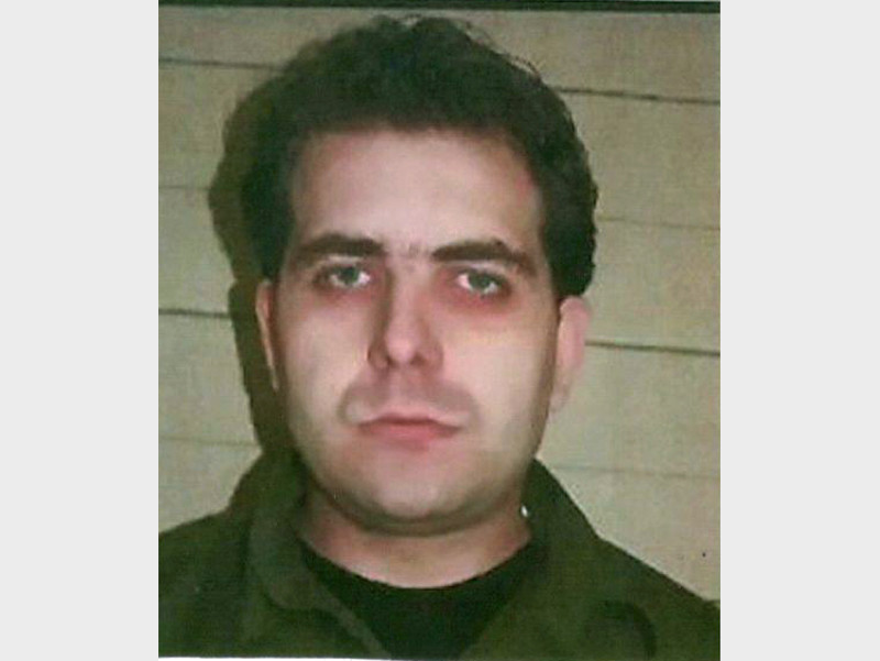 Policija traga za osumnjičenim za više teških krađa u Nišu 6 Osumnjicen za kradje foto PU Nis