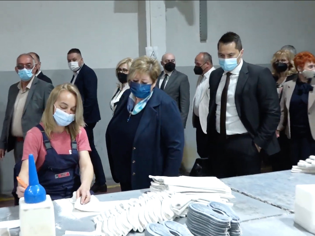 Ministarka privrede: Država traži parnera za pirotski "Tigar AD" 1 ministarka poseta