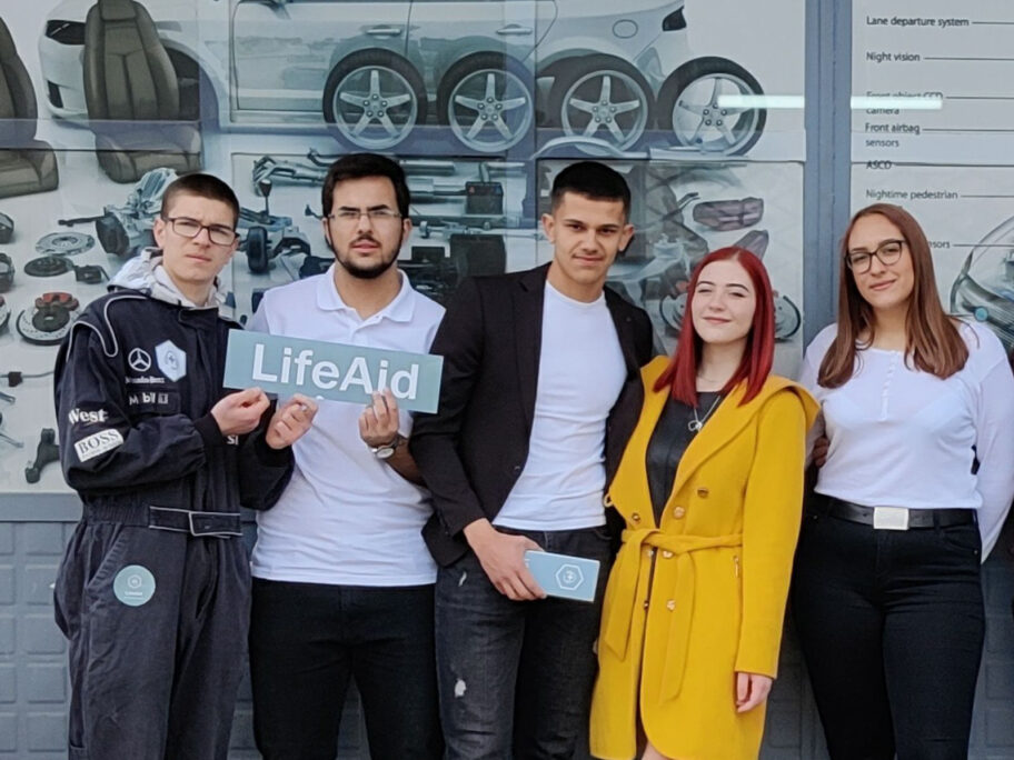 ucenicka kompanije foto lifeaid