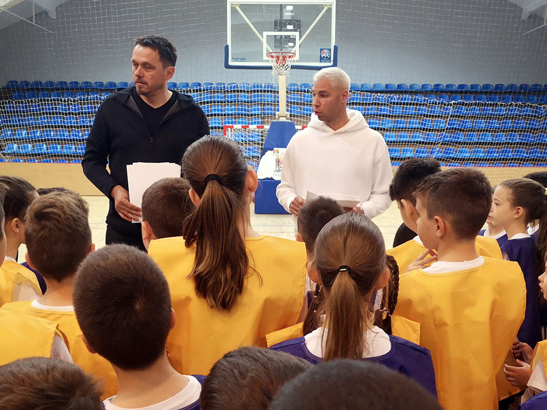Jović: Sva deca treba da imaju uslove da se bave sportom 1 kosarka jovic foto N M