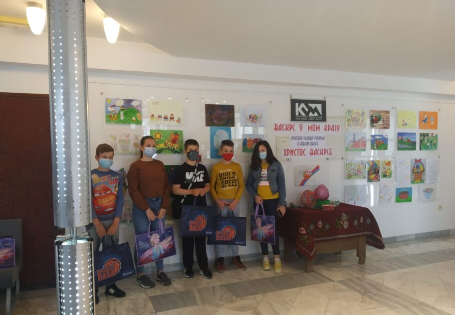U Medveđi otvorena izložba dečijih radova "Vaskrs u mom kraju" 4 IMG 20210429 120831 scaled