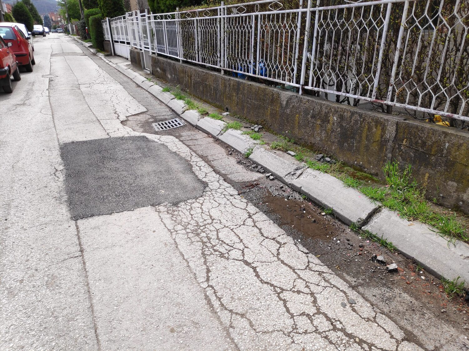 nesredjena ulica Nikole Uzunovica foto Nikola Mitic