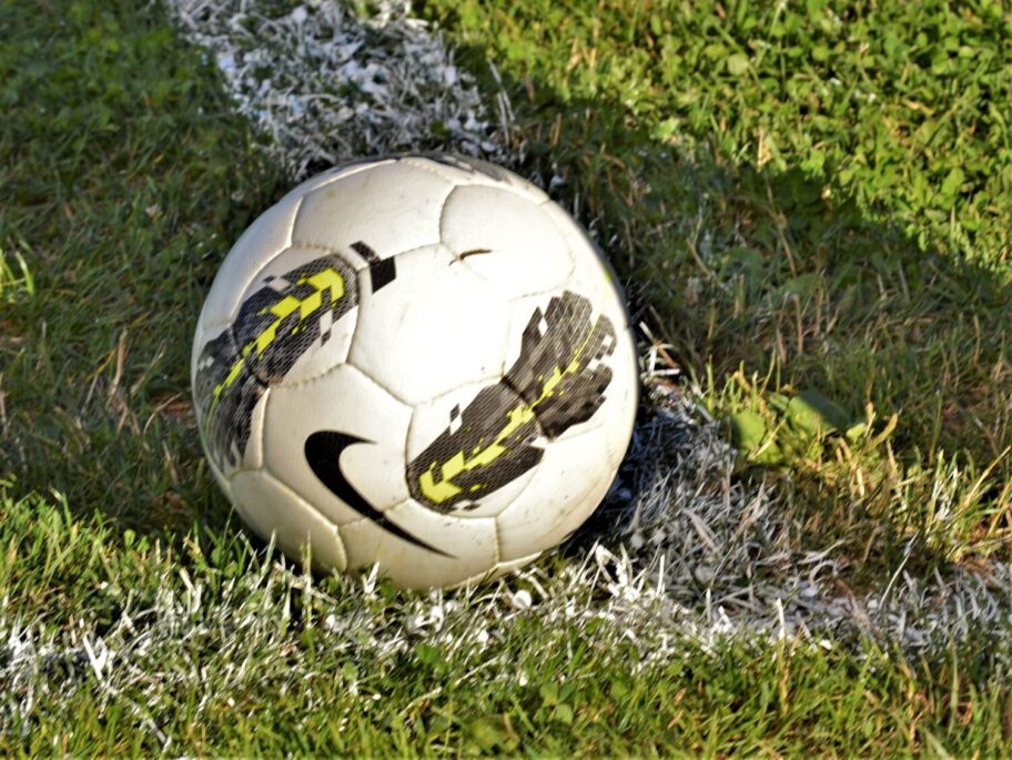 lopta fudbal KOSTA scaled