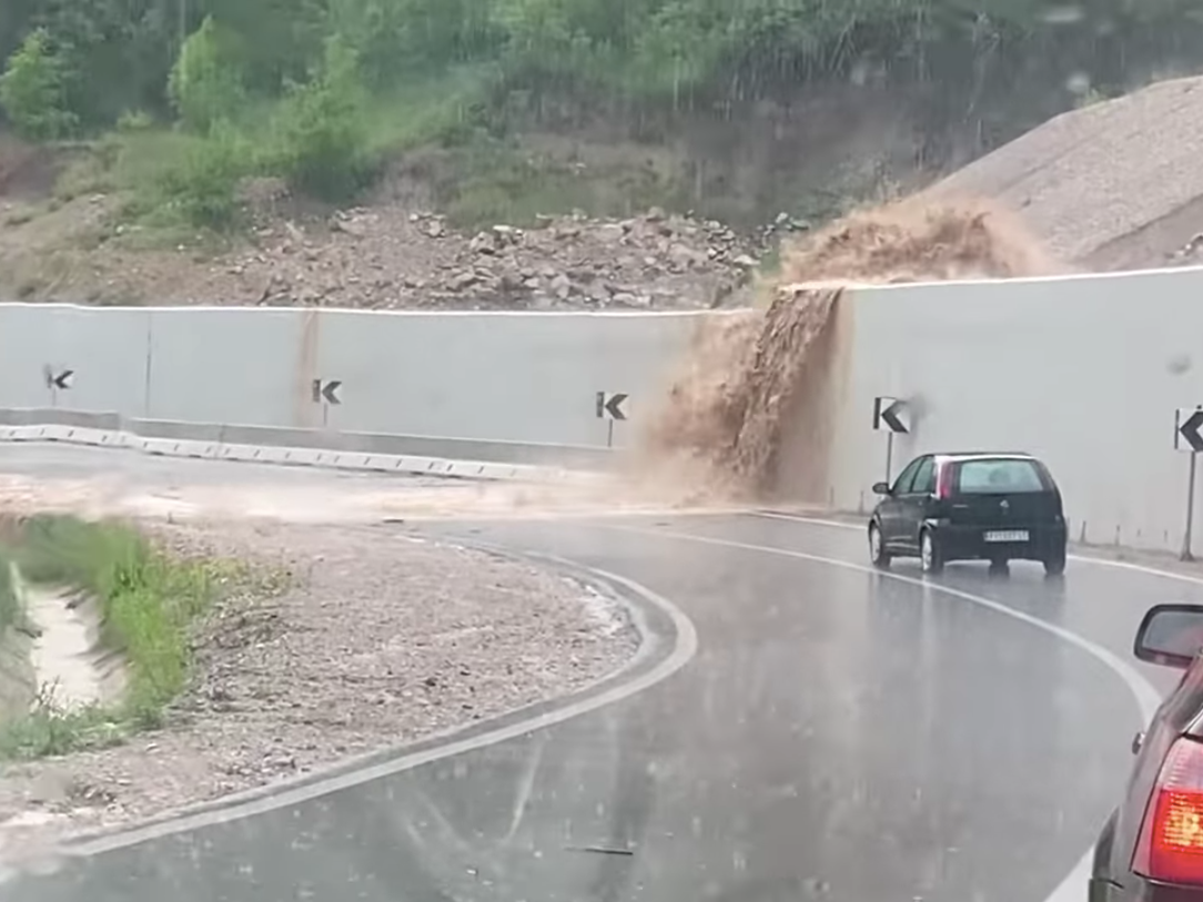 bujica foto printskrin