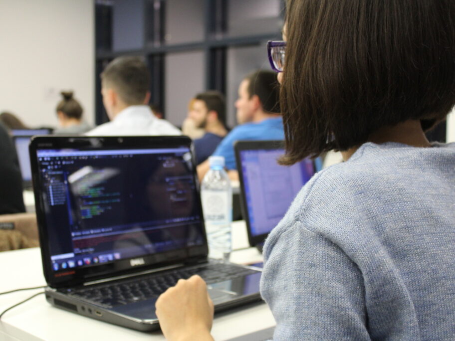 Otvorene prijave za IT Bootcamp, rok do 15. juna 8 bootcamp foto fondacijaanadivac