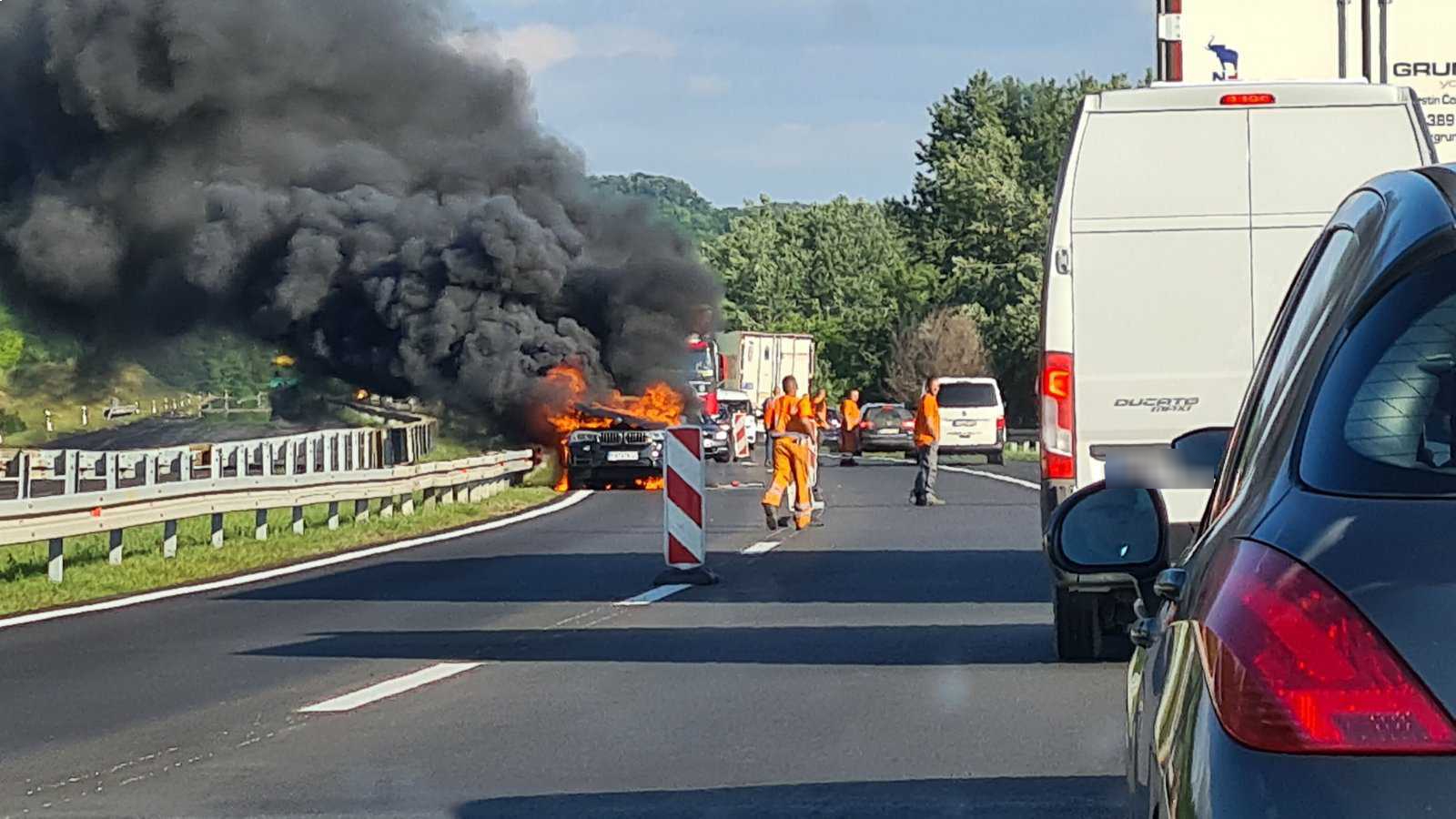 gori auto foto S. Trifunović