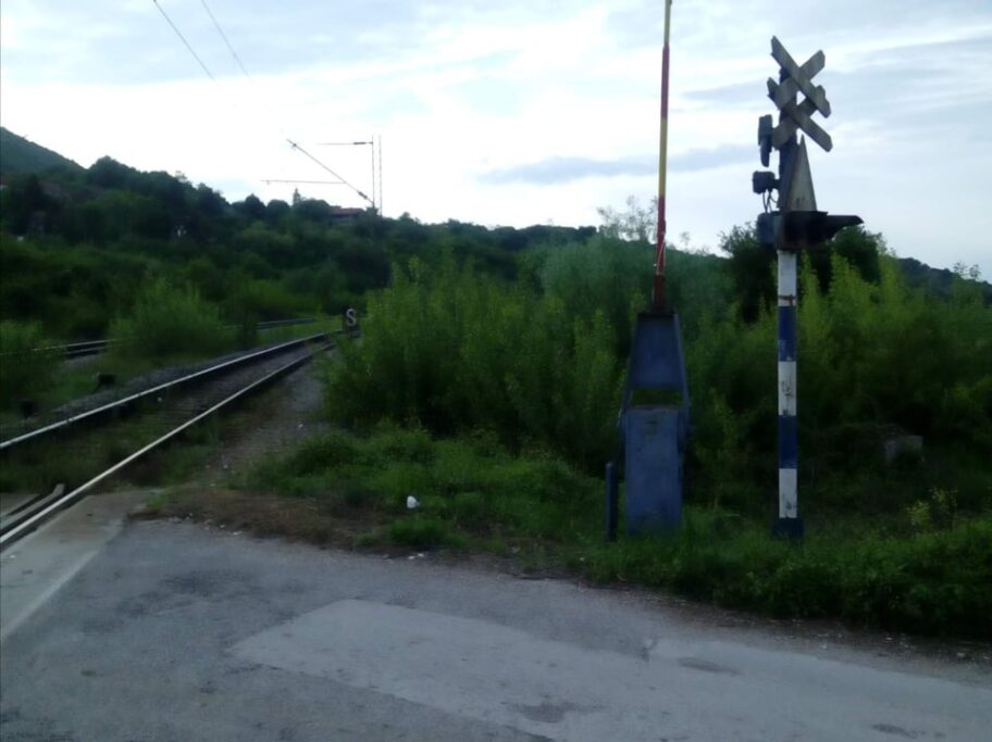 Zbog radova na pružnom prelazu u četvrtak zatvoren saobraćaja na relaciji Mezgraja-Supovac 18 192805436 1216429428811985 6947424035257342287 n