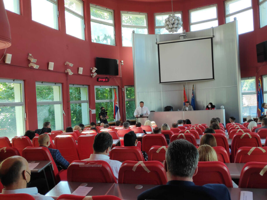 Debata oko završnog računa budžeta - mnogo nula i poruka naprednjacima da je vreme za opoziciju 16 skusptina jun 2021 foto a s