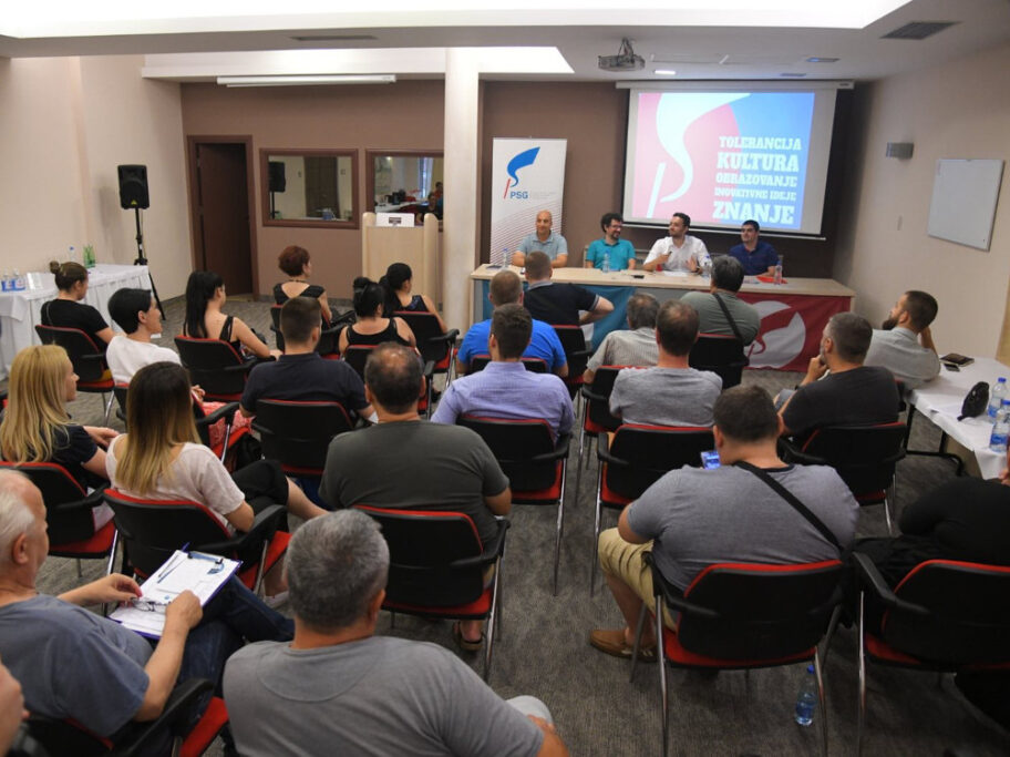 Izmena izbora poslanika i predsednika - predlog reforme političkog sistema koji je PSG predstavio u Nišu 11 psg nis tribina foto psg