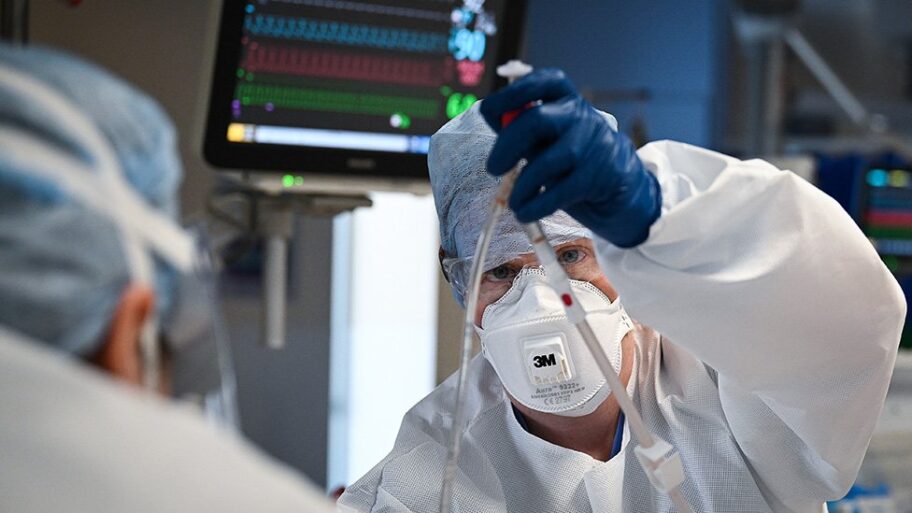 118411970 gettyimages 1300565976