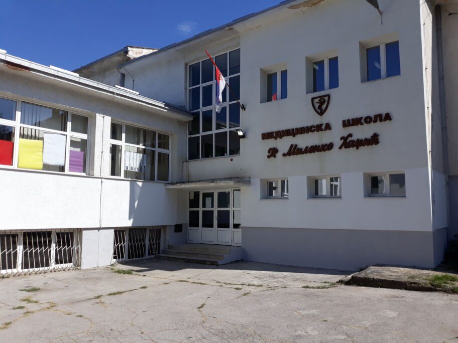 Deca iz niške Medicinske prva na listama u struci i van struke 10 medicinska skola nis