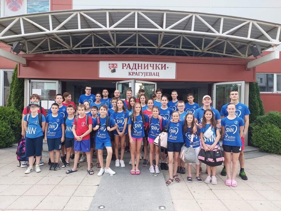 Niški plivači se sa takmičenja u Kragujevcu vratili sa 33 medalje 2 FB IMG 1626102821907