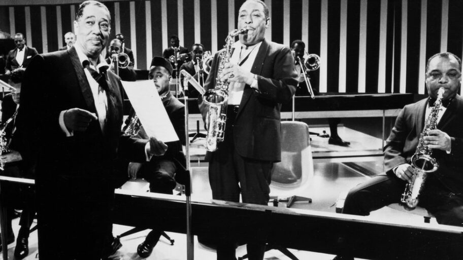 119359443 hi002317393