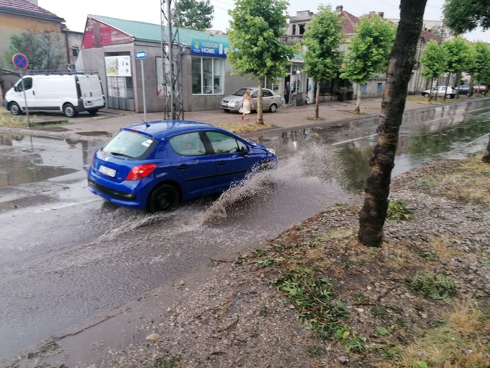 Poplava u Ulici Vojvode Gojka