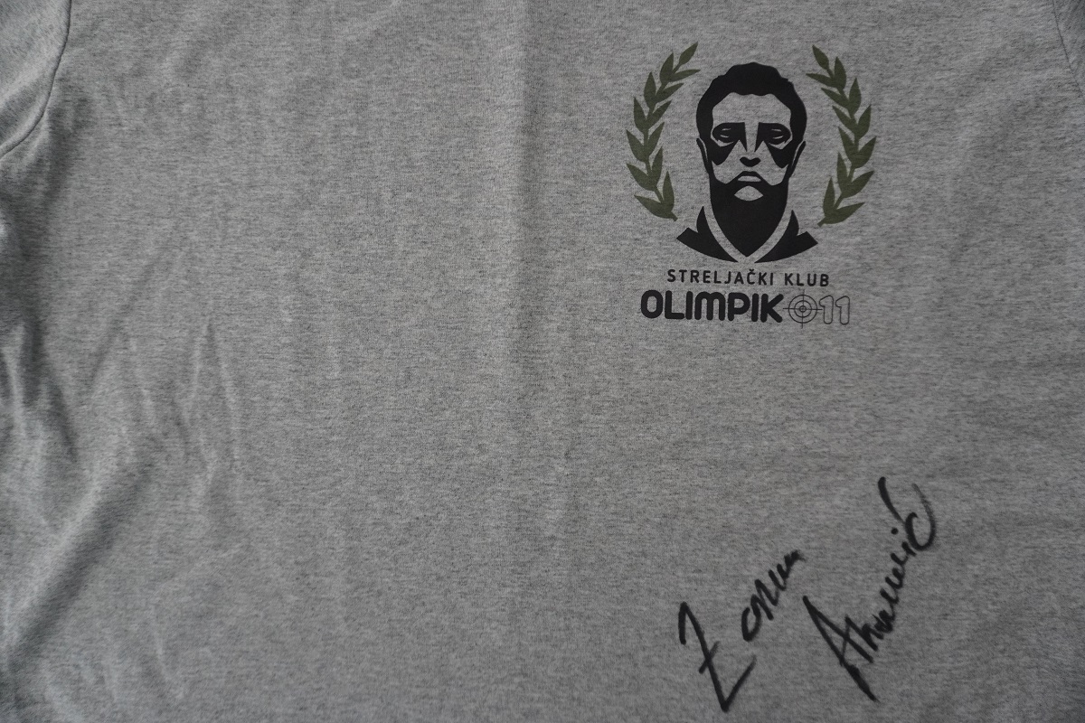 Zorana Arunović - majica za licitaciju LFN. (1)