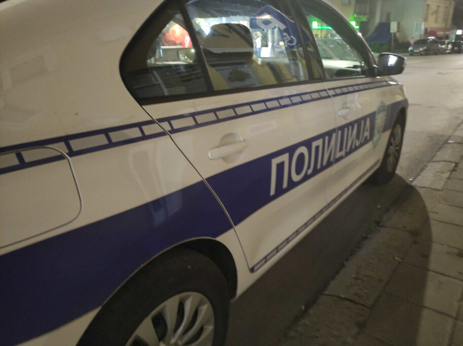 policija