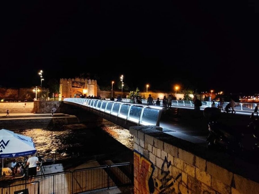 Nišlije pitaju zašto je svetleći most mračan, gradonačelnica kaže da je lepota u oku posmatrača 20 mrak na mostu 2