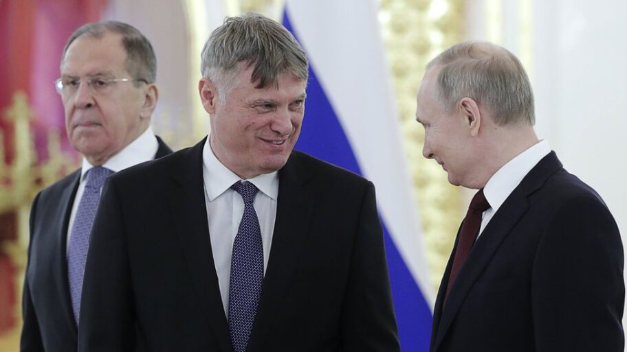 119783339 b46bb1f9 f211 4e4e a3f4 ac402afad012